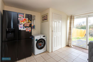 Utility room- click for photo gallery